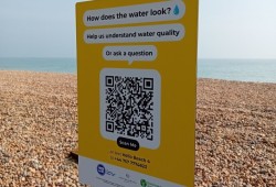 AI-powered smart signs for Worthing’s bathing waters